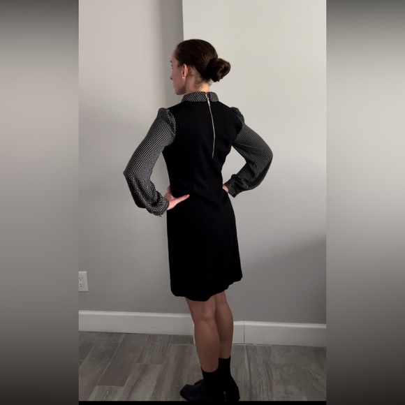 Dress - Picture 4 of 6